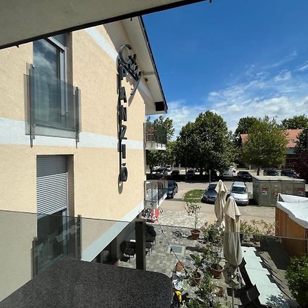 בלטונללה City Apartman Haz מראה חיצוני תמונה