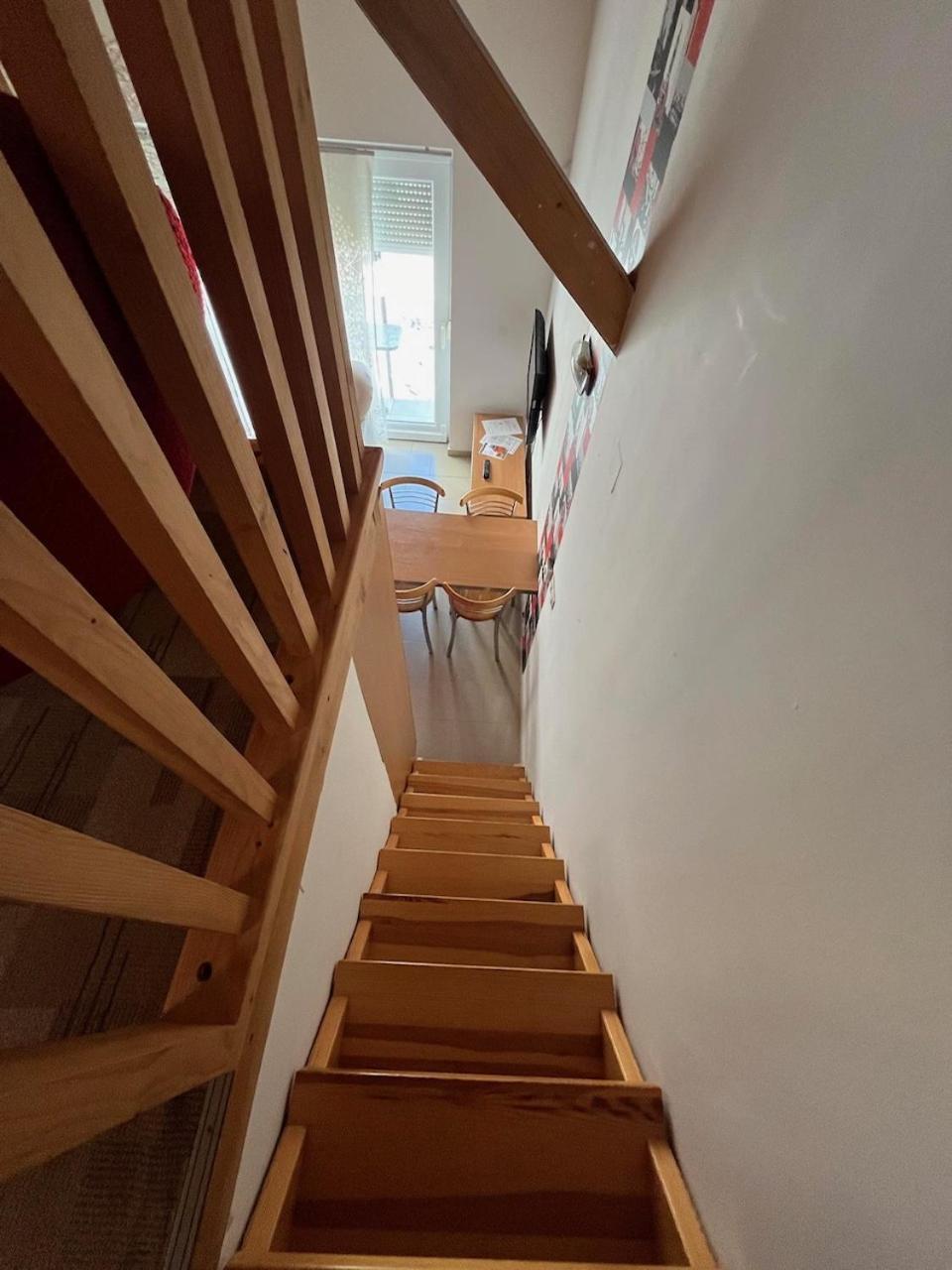 בלטונללה City Apartman Haz מראה חיצוני תמונה