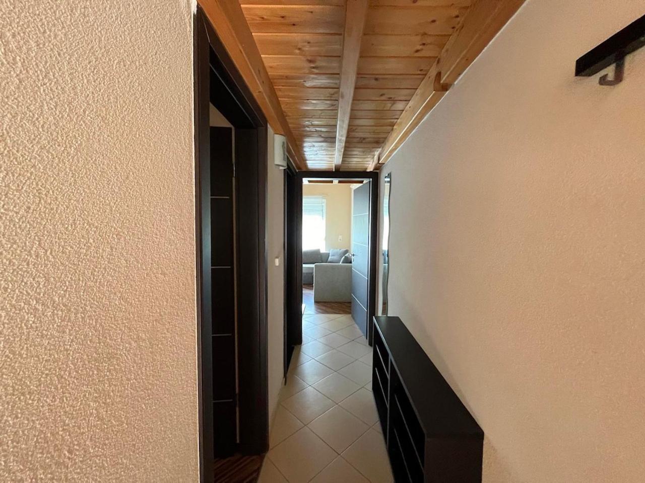 בלטונללה City Apartman Haz מראה חיצוני תמונה