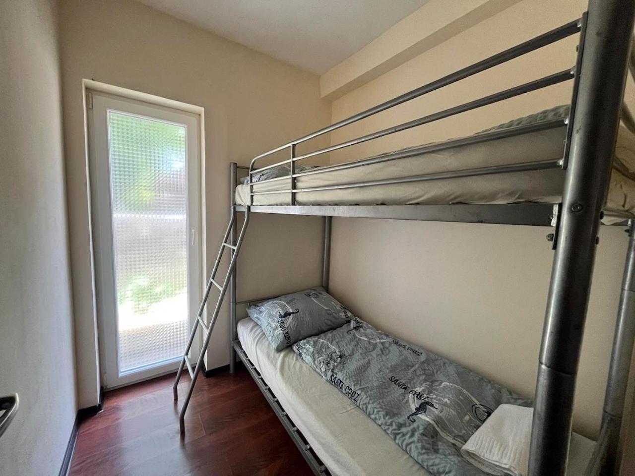 בלטונללה City Apartman Haz מראה חיצוני תמונה